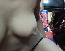 Indian Desi bhabi hairy pussy showing big ass